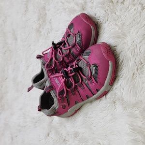 Khombu Big Girls Size 1 Hiking Shoes